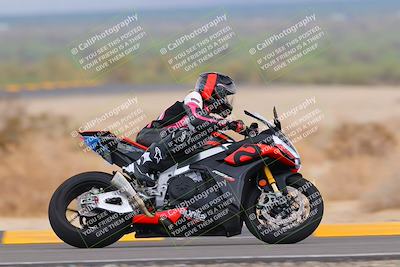 media/Sep-11-2022-SoCal Trackdays (Sun) [[81b7e951af]]/Turn 7 (1145am)/